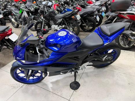 YAMAHA YZF R3 320 ABS, Foto 5