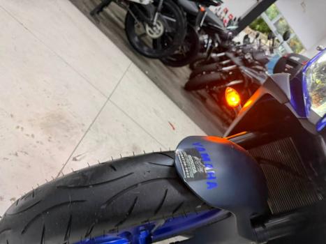 YAMAHA YZF R3 320 ABS, Foto 11