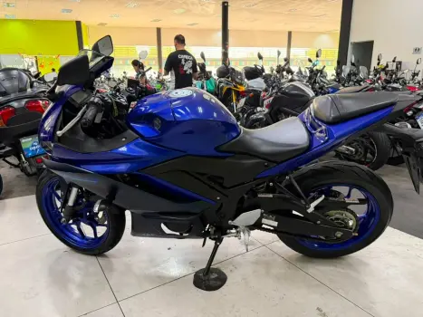 YAMAHA YZF R3 320 ABS, Foto 7