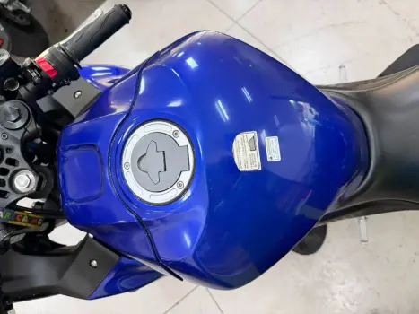YAMAHA YZF R3 320 ABS, Foto 10