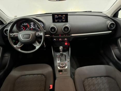 AUDI A3 1.4 16V 4P TFSI SPORTBACK S-TRONIC AUTOMTICO, Foto 6