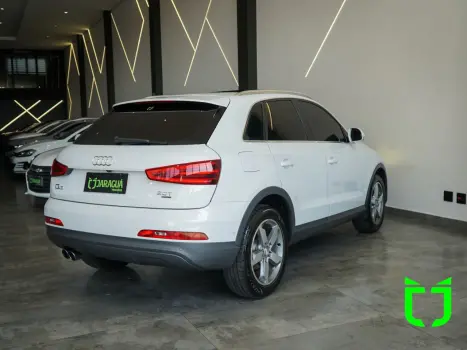 AUDI Q3 2.0 4P TFSI AMBITION QUATTRO S-TRONIC AUTOMTICO, Foto 4