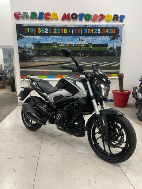 BAJAJ Dominar 200 , Foto 1