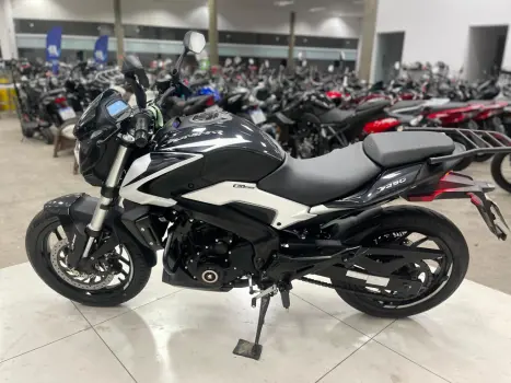 BAJAJ Dominar 200 , Foto 8