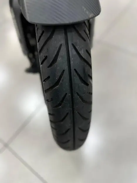 BAJAJ Dominar 200 , Foto 10