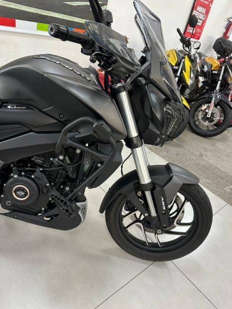 BAJAJ Dominar 400 , Foto 4