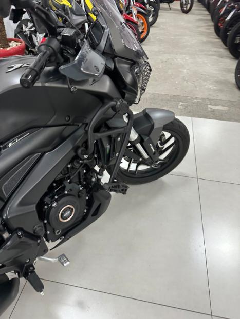 BAJAJ Dominar 400 , Foto 13