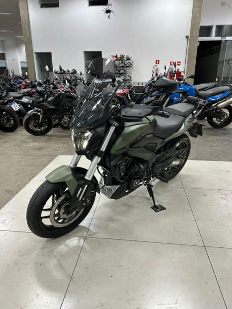 BAJAJ Dominar 400 , Foto 11