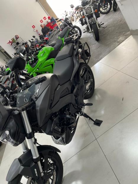 BAJAJ Dominar 400 , Foto 5