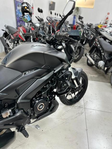 BAJAJ Dominar 400 , Foto 3
