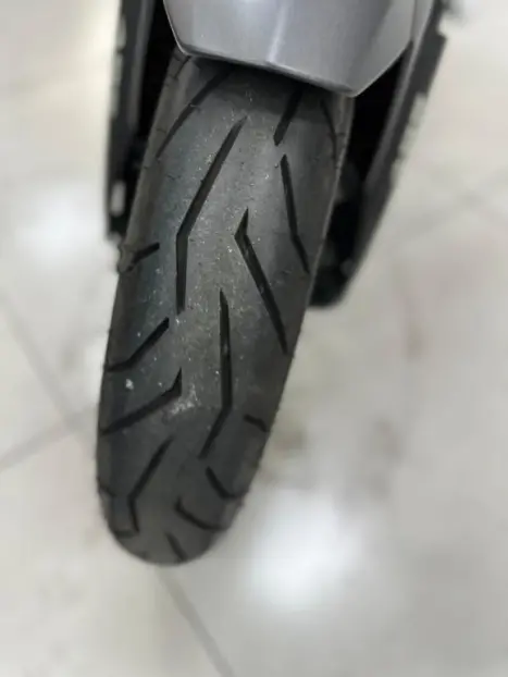 BAJAJ Dominar 400 , Foto 8
