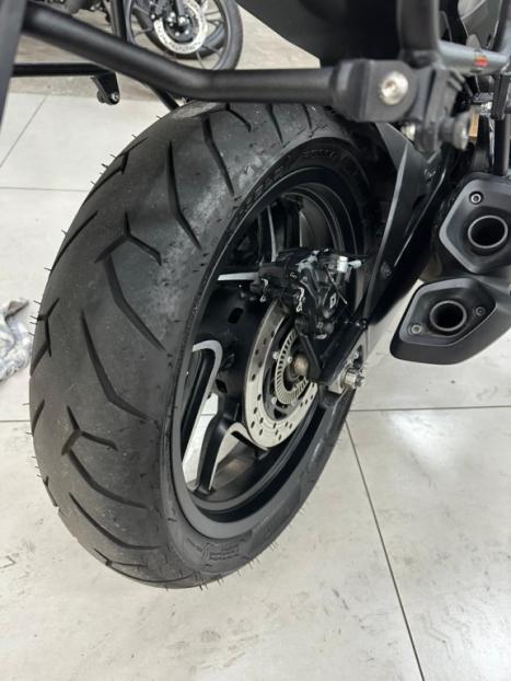 BAJAJ Dominar 400 , Foto 13