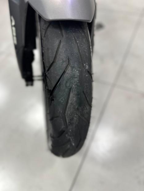 BAJAJ Dominar 400 , Foto 2