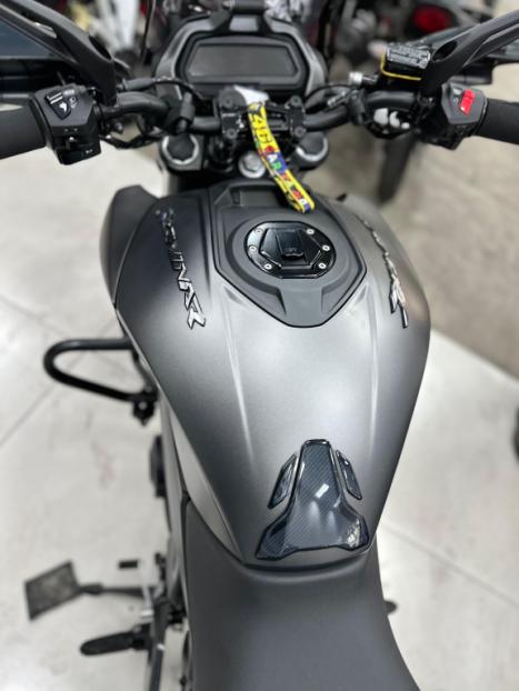 BAJAJ Dominar 400 , Foto 8