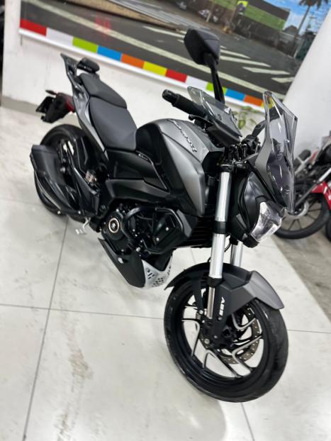 BAJAJ Dominar 400 , Foto 9