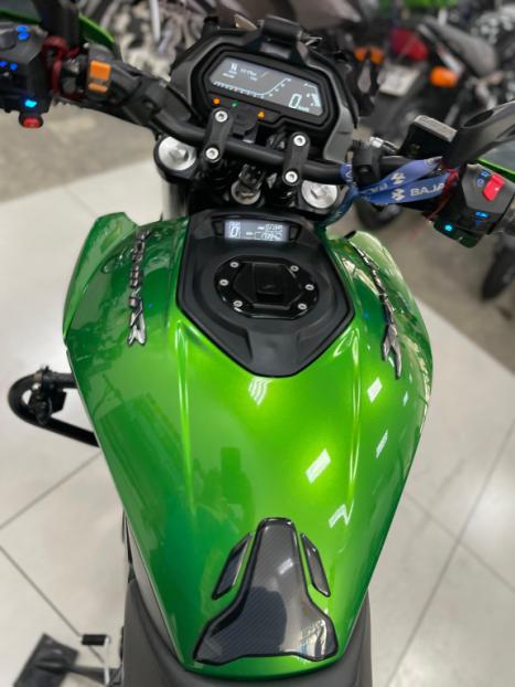 BAJAJ Dominar 400 , Foto 8