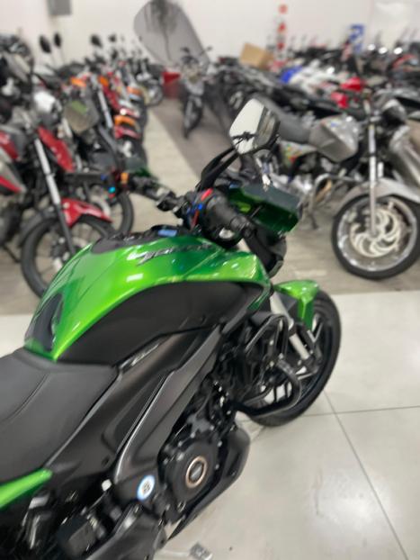 BAJAJ Dominar 400 , Foto 10