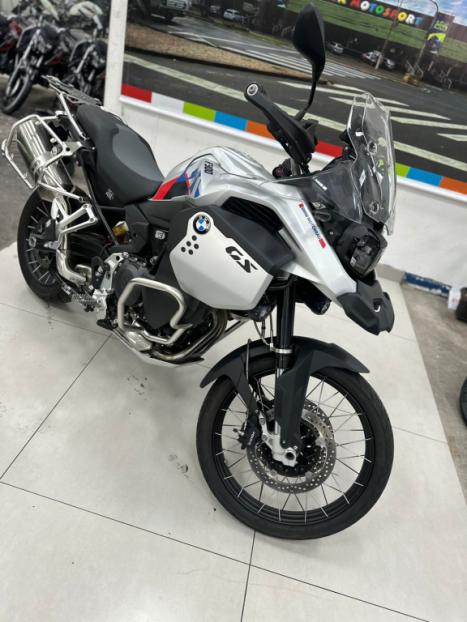 BMW F 900 GS PLUS, Foto 3