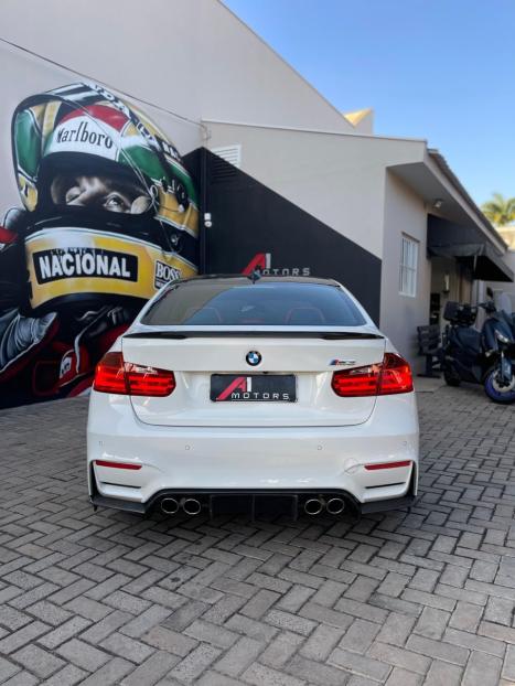 BMW M3 3.0 I6 24V 4P (ALEM), Foto 4