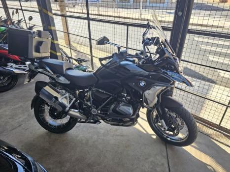 BMW R 1200 GS TRIPLE BLACK, Foto 1