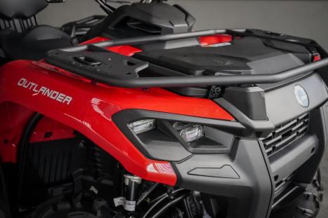 BRP CAN-AM Outlander 700, Foto 2