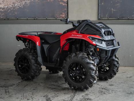 BRP CAN-AM Outlander 700, Foto 1