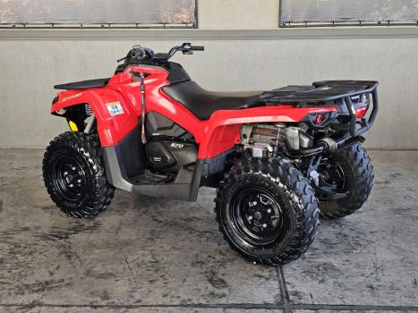 BRP CAN-AM Outlander 570, Foto 2