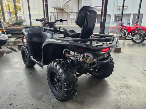 BRP CAN-AM Outlander 500, Foto 2