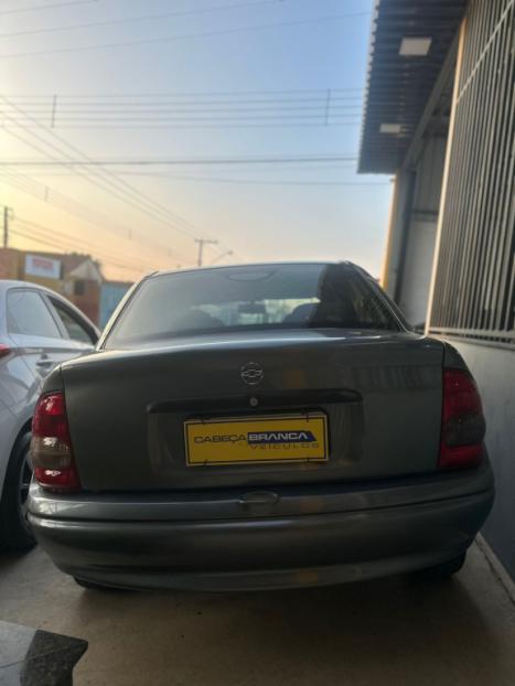CHEVROLET Corsa Sedan 1.0 4P CLASSIC, Foto 4