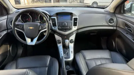 CHEVROLET Cruze Sedan 1.8 16V 4P LT ECOTEC FLEX AUTOMTICO, Foto 8