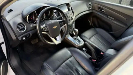 CHEVROLET Cruze Sedan 1.8 16V 4P LT ECOTEC FLEX AUTOMTICO, Foto 9