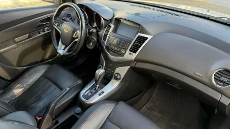 CHEVROLET Cruze Sedan 1.8 16V 4P LT ECOTEC FLEX AUTOMTICO, Foto 14