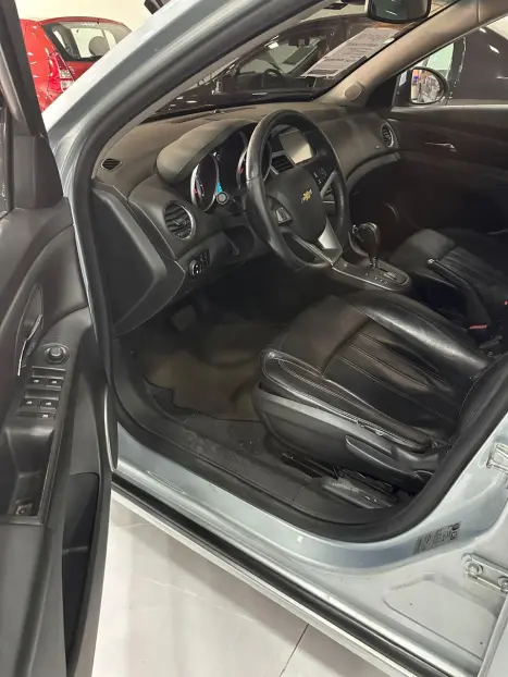 CHEVROLET Cruze Sedan 1.8 16V 4P LT ECOTEC FLEX AUTOMTICO, Foto 14