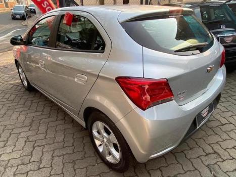 CHEVROLET Onix Hatch 1.4 4P FLEX LT, Foto 6