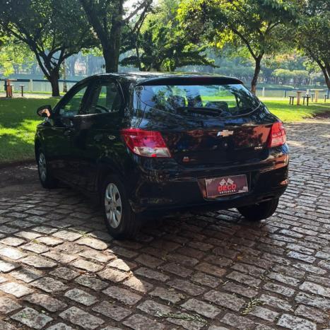CHEVROLET Onix Hatch 1.0 12V 4P FLEX, Foto 4