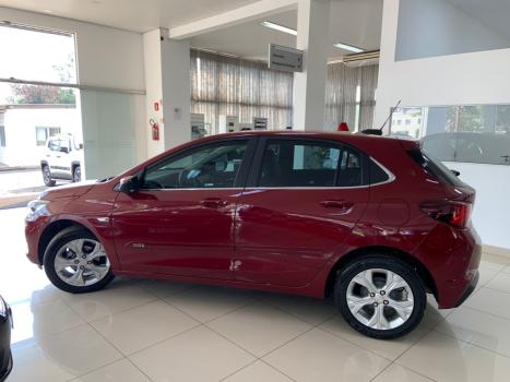 CHEVROLET Onix Hatch 1.0 12V 4P FLEX PREMIER 2 TURBO AUTOMTICO, Foto 4