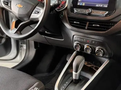 CHEVROLET Onix Hatch 1.0 12V 4P FLEX PLUS TURBO AUTOMTICO, Foto 8