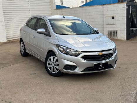 CHEVROLET Onix Hatch 1.4 4P FLEX LT, Foto 3