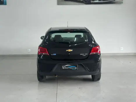 CHEVROLET Onix Hatch 1.4 4P FLEX LTZ, Foto 6