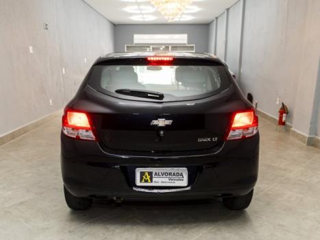 CHEVROLET Onix Hatch 1.0 4P FLEX LT, Foto 6