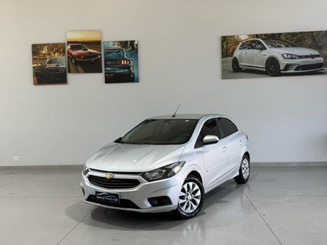 CHEVROLET Onix Hatch 1.4 4P FLEX LT, Foto 3
