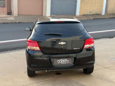 CHEVROLET Onix Hatch 1.0 4P FLEX LT, Foto 7