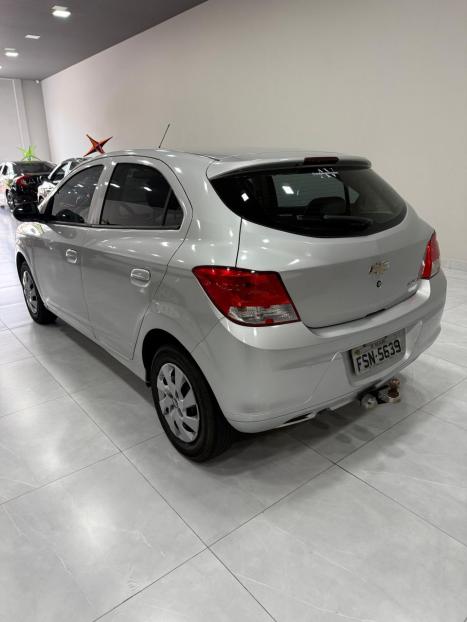 CHEVROLET Onix Hatch 1.0 4P FLEX LT, Foto 5