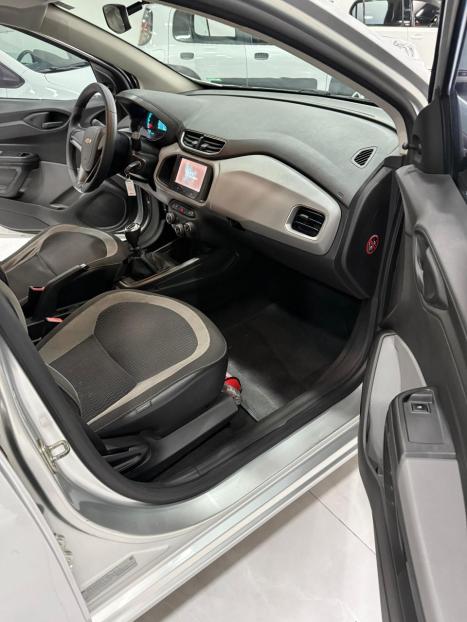 CHEVROLET Onix Hatch 1.0 4P FLEX LT, Foto 8