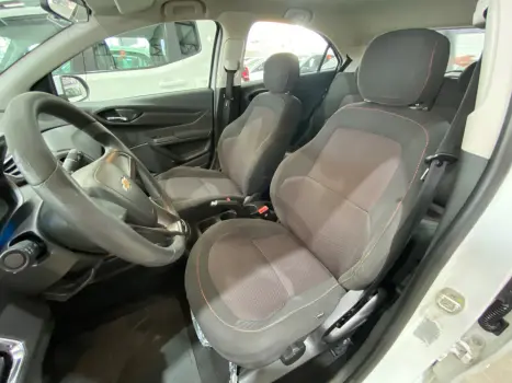 CHEVROLET Onix Hatch 1.4 4P FLEX LTZ, Foto 14