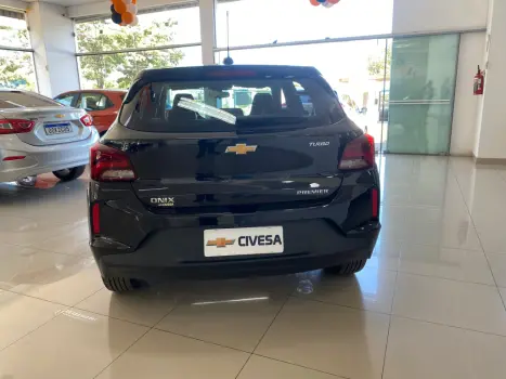 CHEVROLET Onix Hatch 1.0 12V 4P FLEX PREMIER 2 TURBO AUTOMTICO, Foto 4