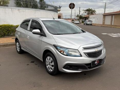 CHEVROLET Onix Hatch 1.0 4P FLEX LT, Foto 2