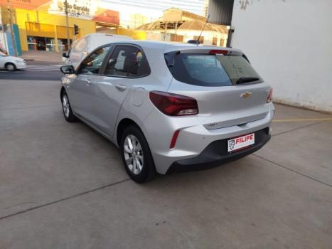 CHEVROLET Onix Hatch 1.0 4P FLEX LT TURBO, Foto 10