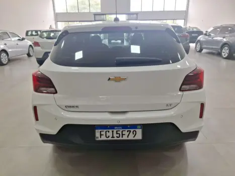 CHEVROLET Onix Hatch 1.0 4P FLEX LT TURBO, Foto 18