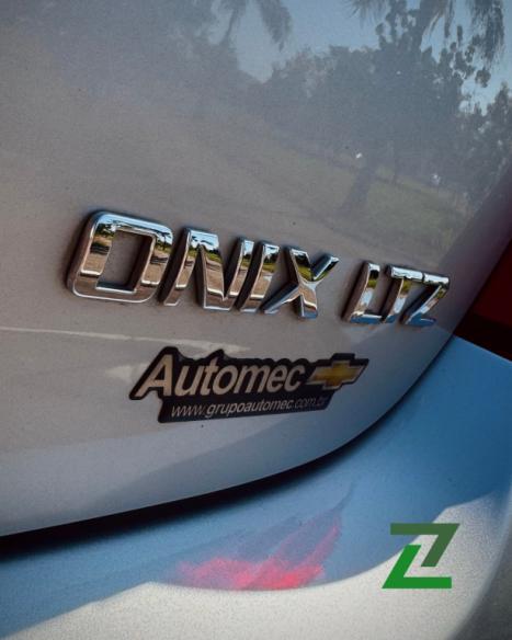 CHEVROLET Onix Hatch 1.4 4P FLEX LTZ, Foto 10